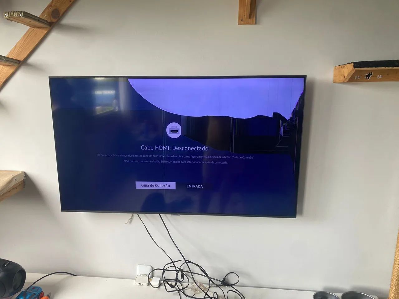 Tv sansung 50 polegadas UN50AU7700g display quebrado