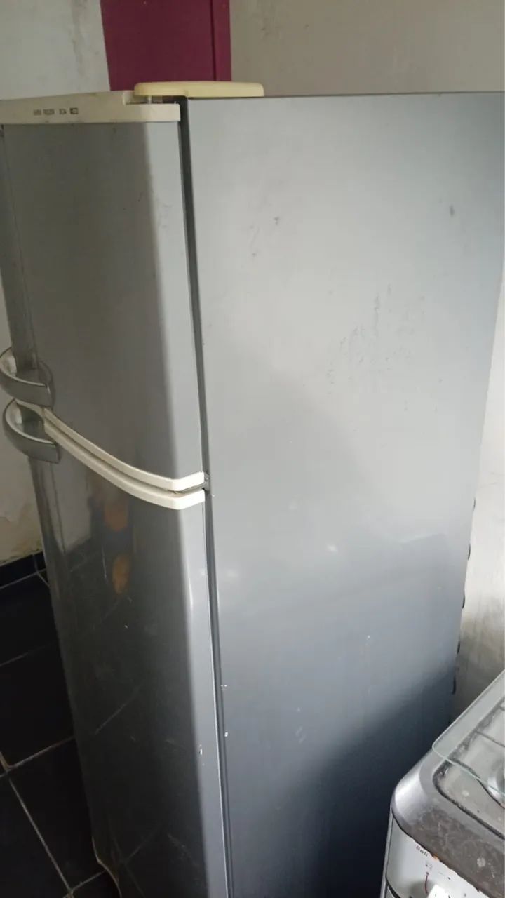 Geladeira Electrolux 110V - Foto 4