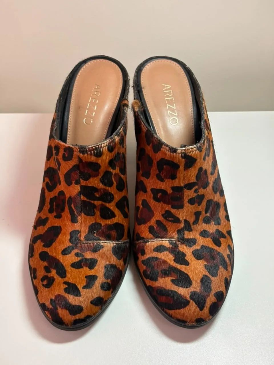 Mule Arezzo Animal Print Onça Salto Bloco Nova - Tam 36 - Foto 3