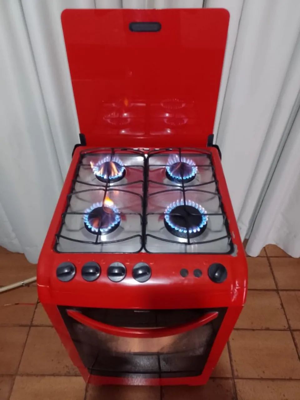 Fogão Electrolux acendimento elétrico envelopado. Funcionando perfeitamente  - Foto 2