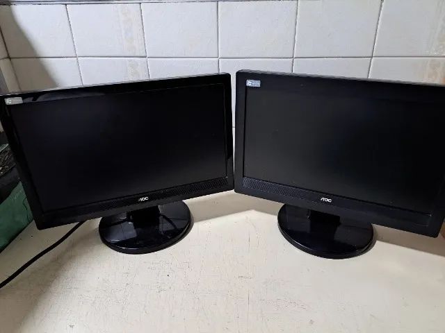 02 Monitores AOC 519sw TFT LCD 15 (USADOS)