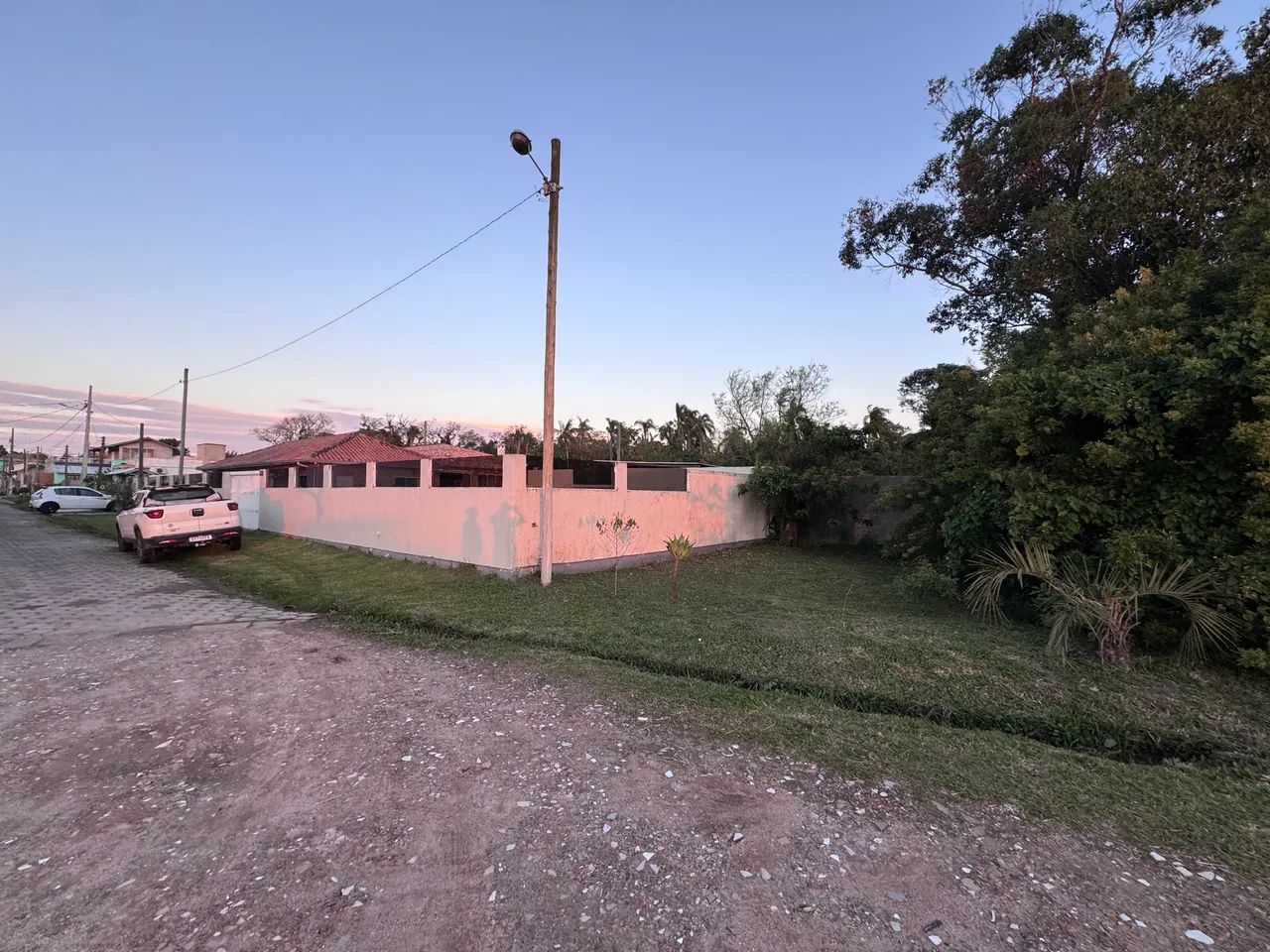 Casa em laguna fundo para lagoa  - Foto 2