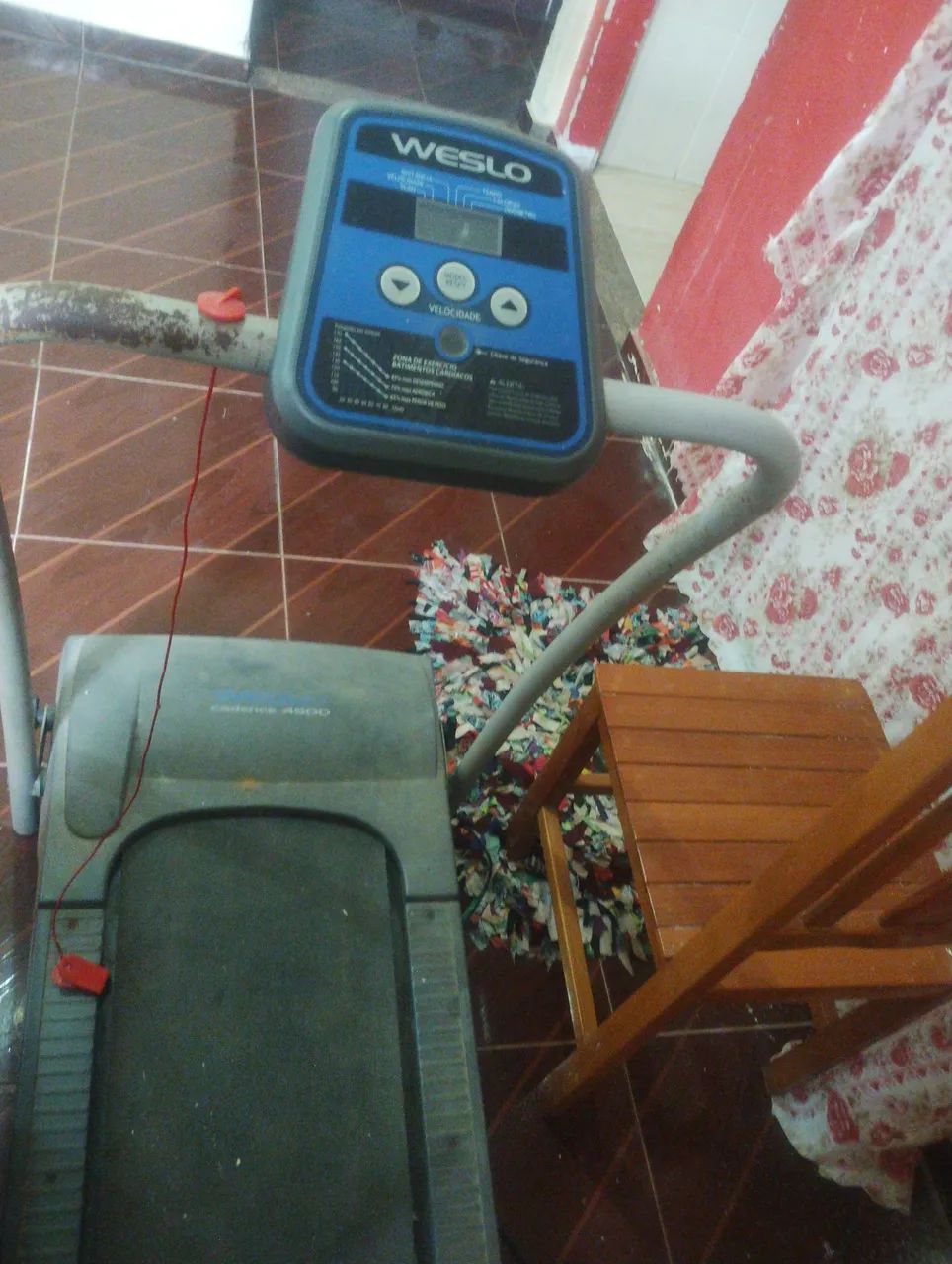 Vendo esteira de caminhar com defeito  - Foto 2