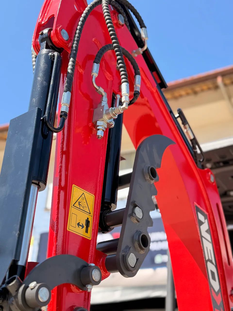 Mini escavadeira 1800kg  - Foto 2