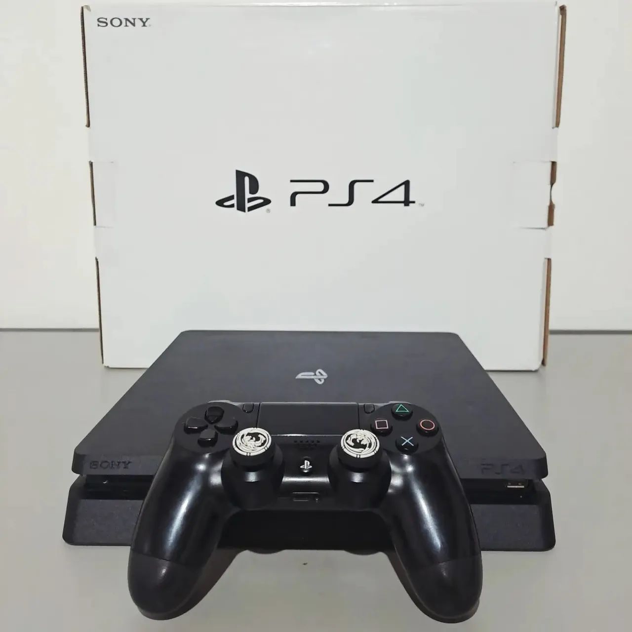 PS4 SLIM 1TB COM CONTROLE ORIGINAL + CAIXAS - Foto 3