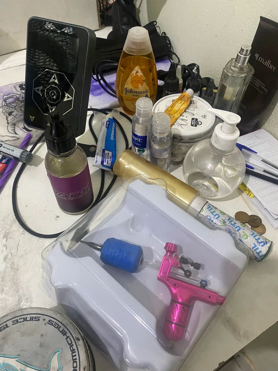 Vendo ou troco kit de tatuagem completo - Foto 2