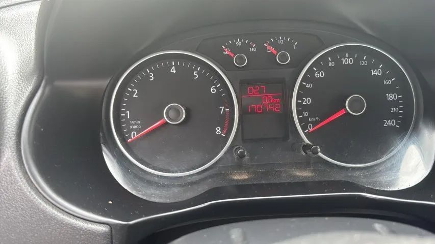 Volkswagen Saveiro Startline 1.6 T.flex 8V 2016 - Foto 3