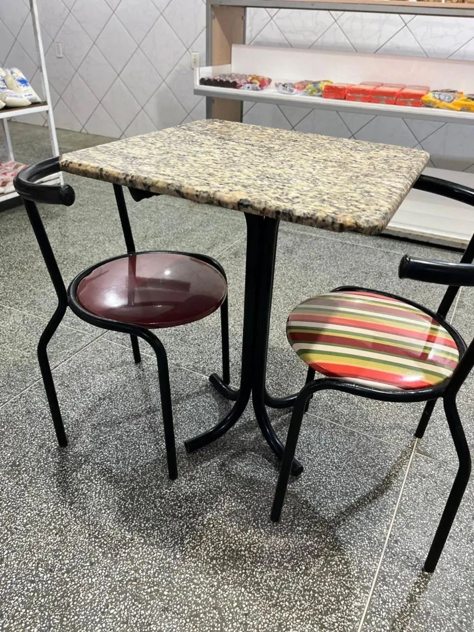Mesa de tamp ão de granito - Foto 2