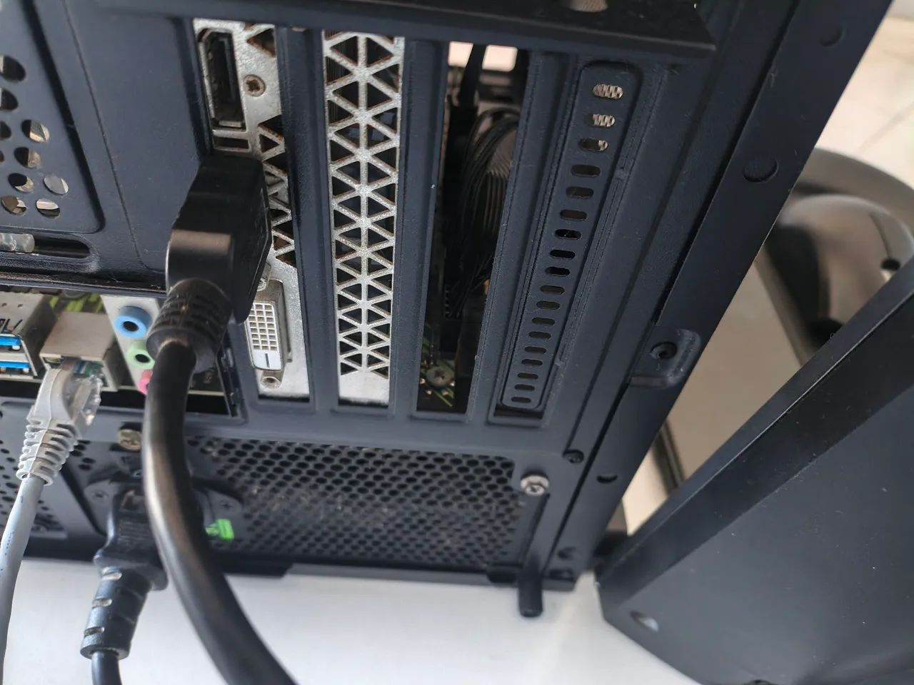 Placa de vídeo GTX 1660s - Foto 2