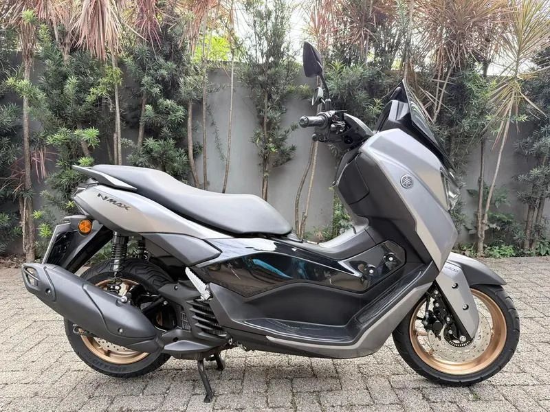 YAMAHA NMAX 160 2025