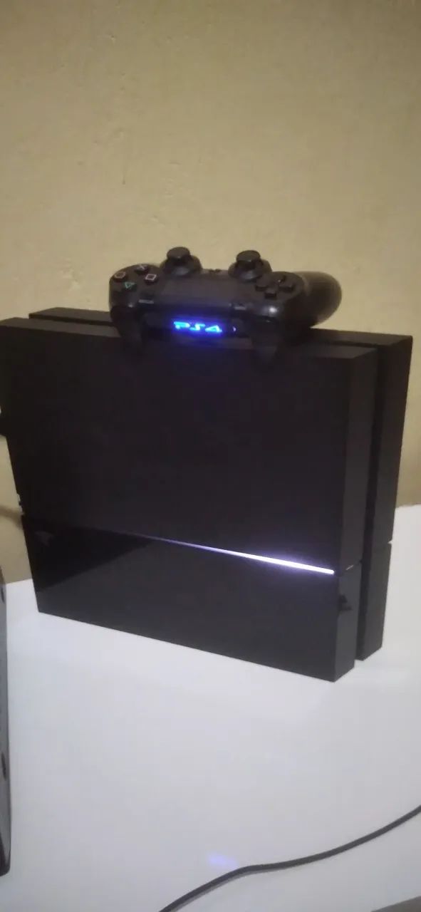 Playstation 4 Fat
