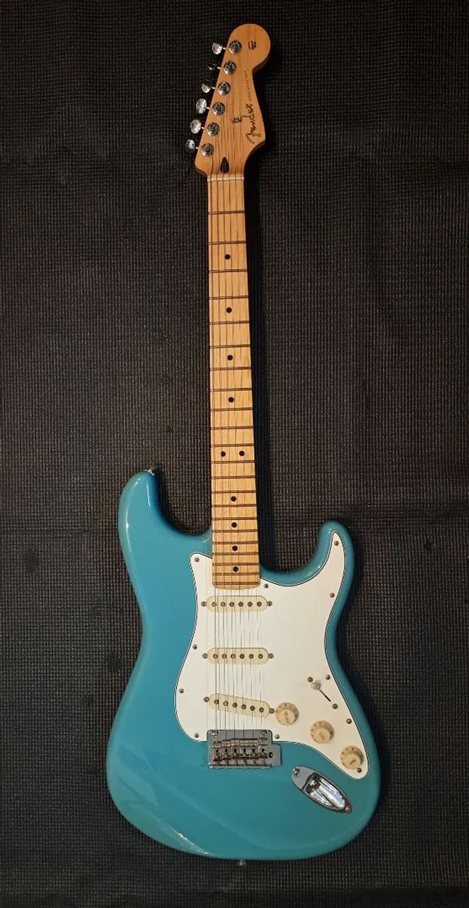 Fender Stratocaster Player II