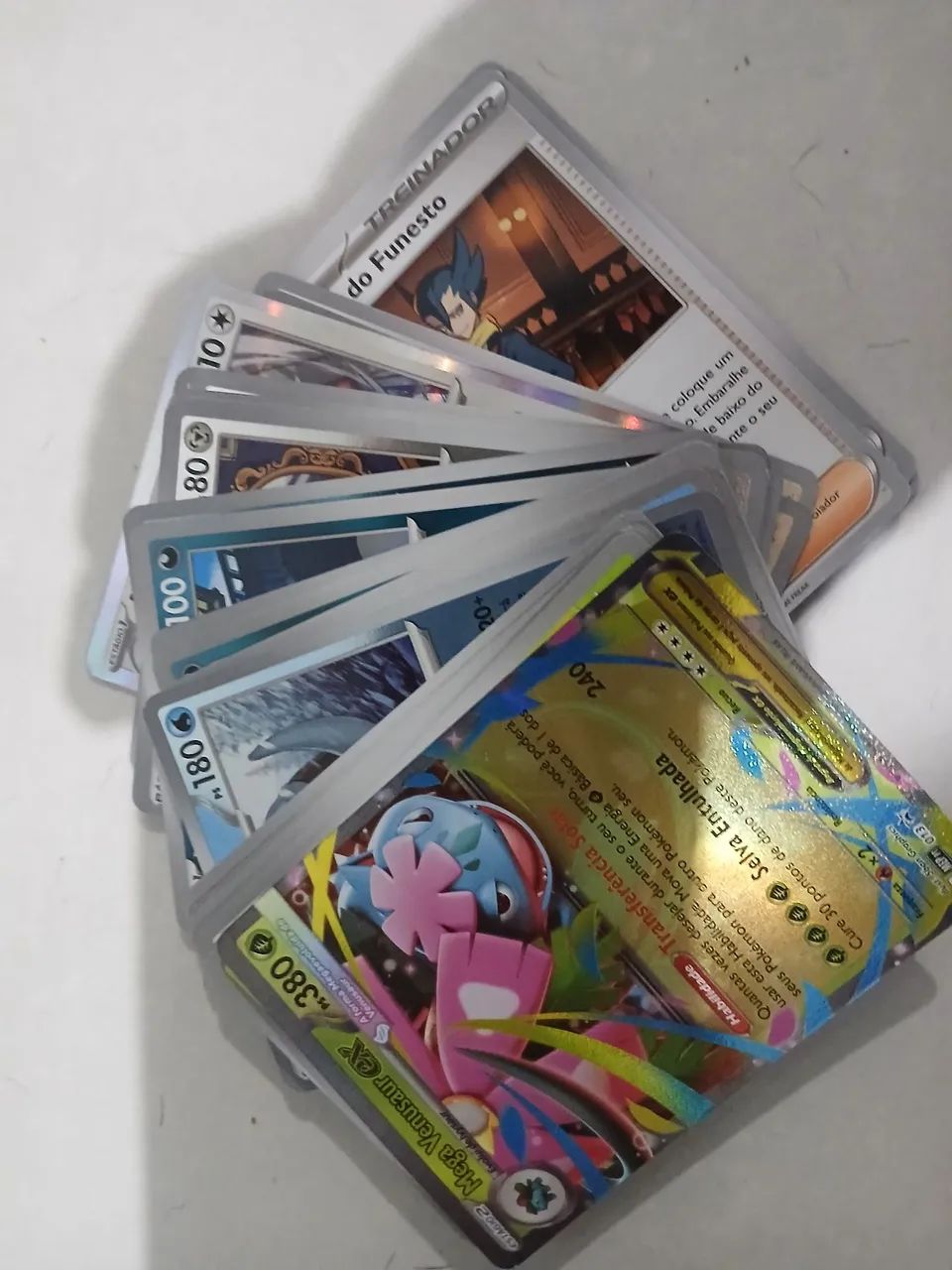 50 cartas pokemon contendo uma mega ex - Foto 3