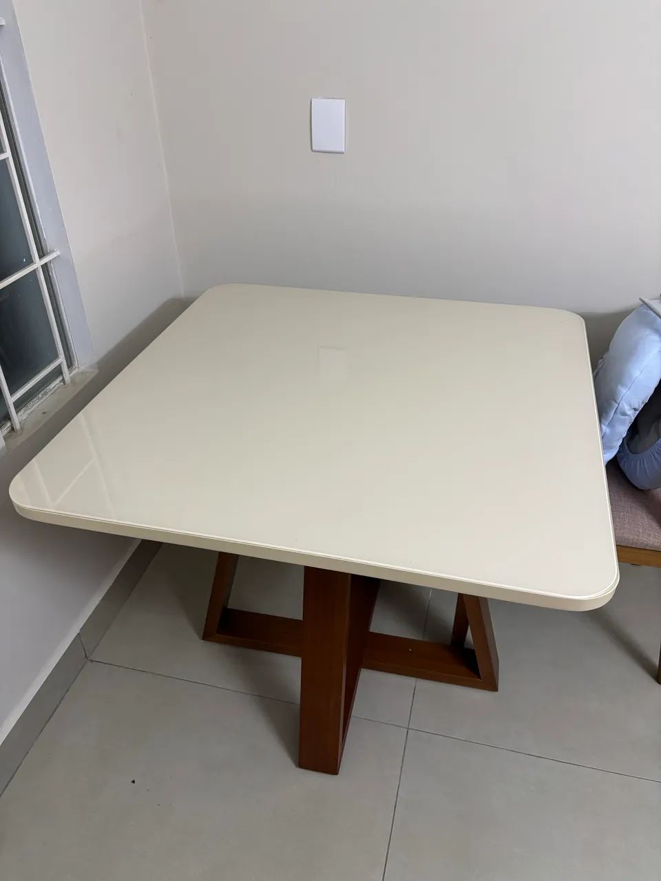 Vendo Mesa de Vidro - semi nova - Foto 2