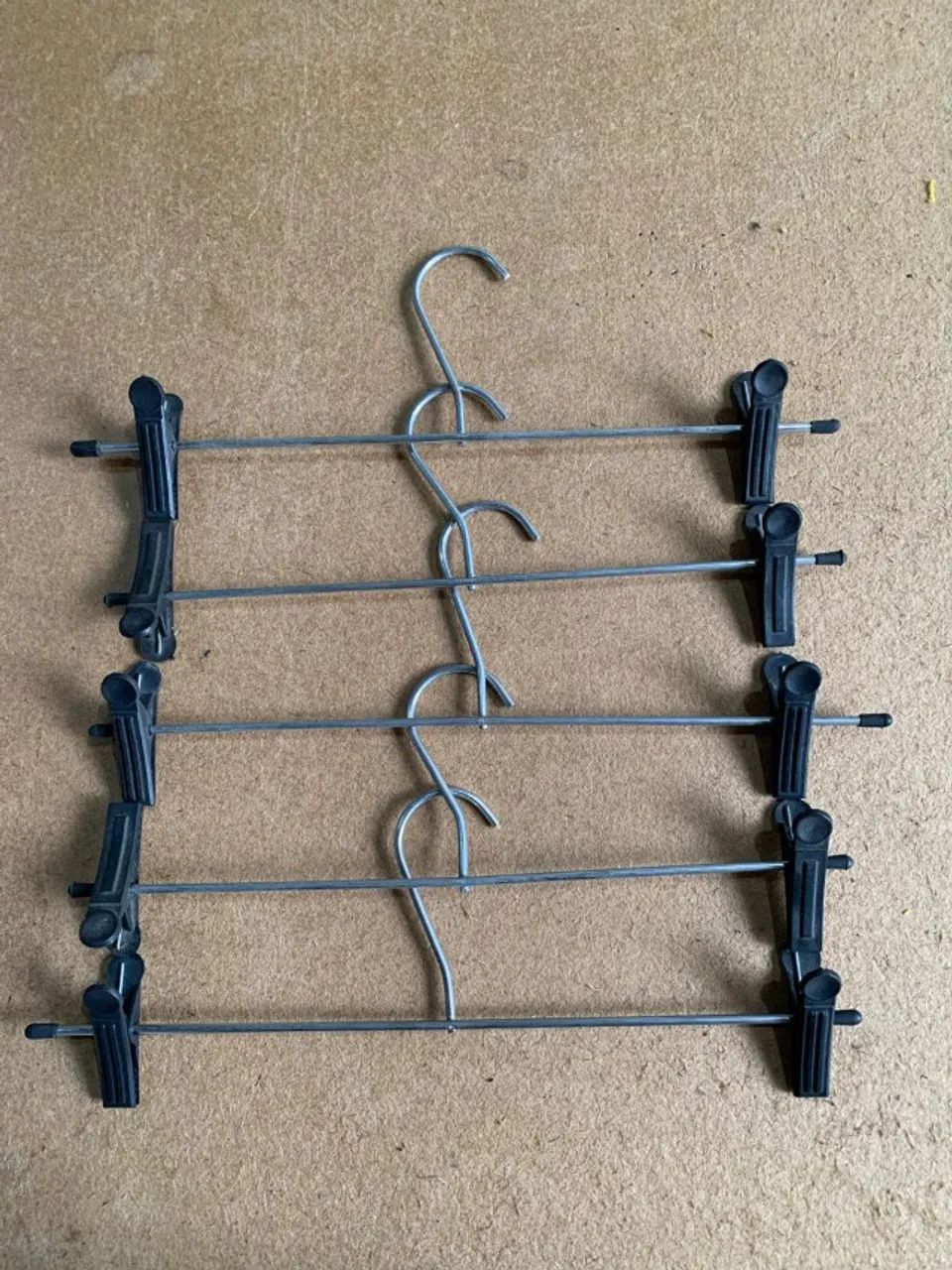 Cabides para loja - Foto 2