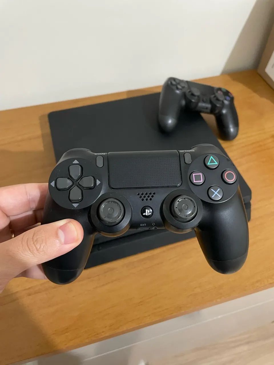 Ps4 slim 1T  - Foto 5