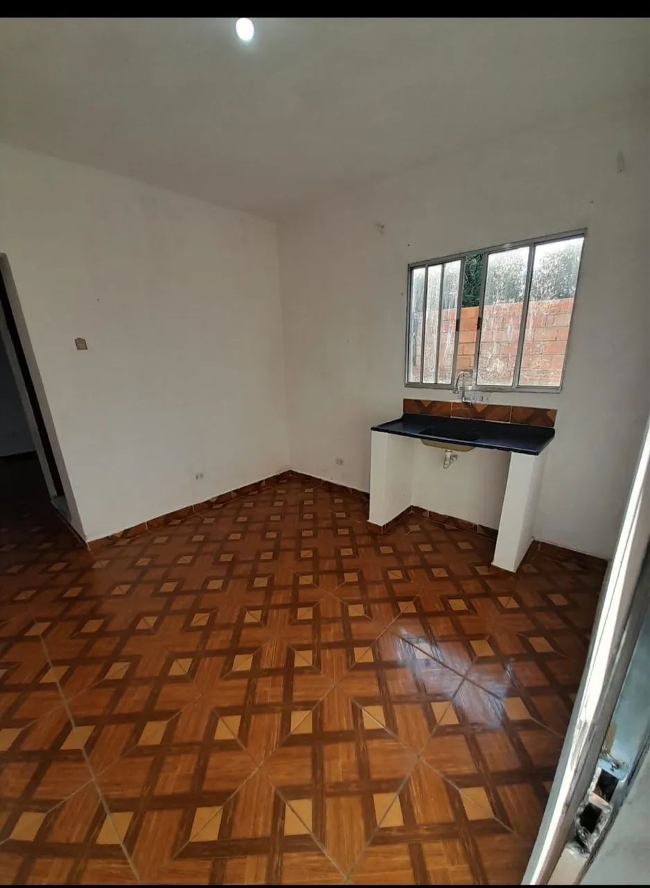 ALUGO CASA DE 2 CÔMODOS EM CARAPICUÍBA - Foto 2