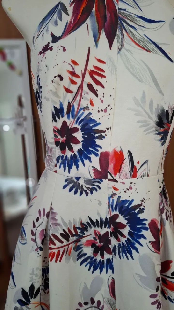 VESTIDO CURTO FLORAL ZARA - Foto 3