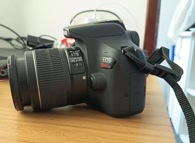 Camera Cannon EOS Rebel t7 - Foto 3