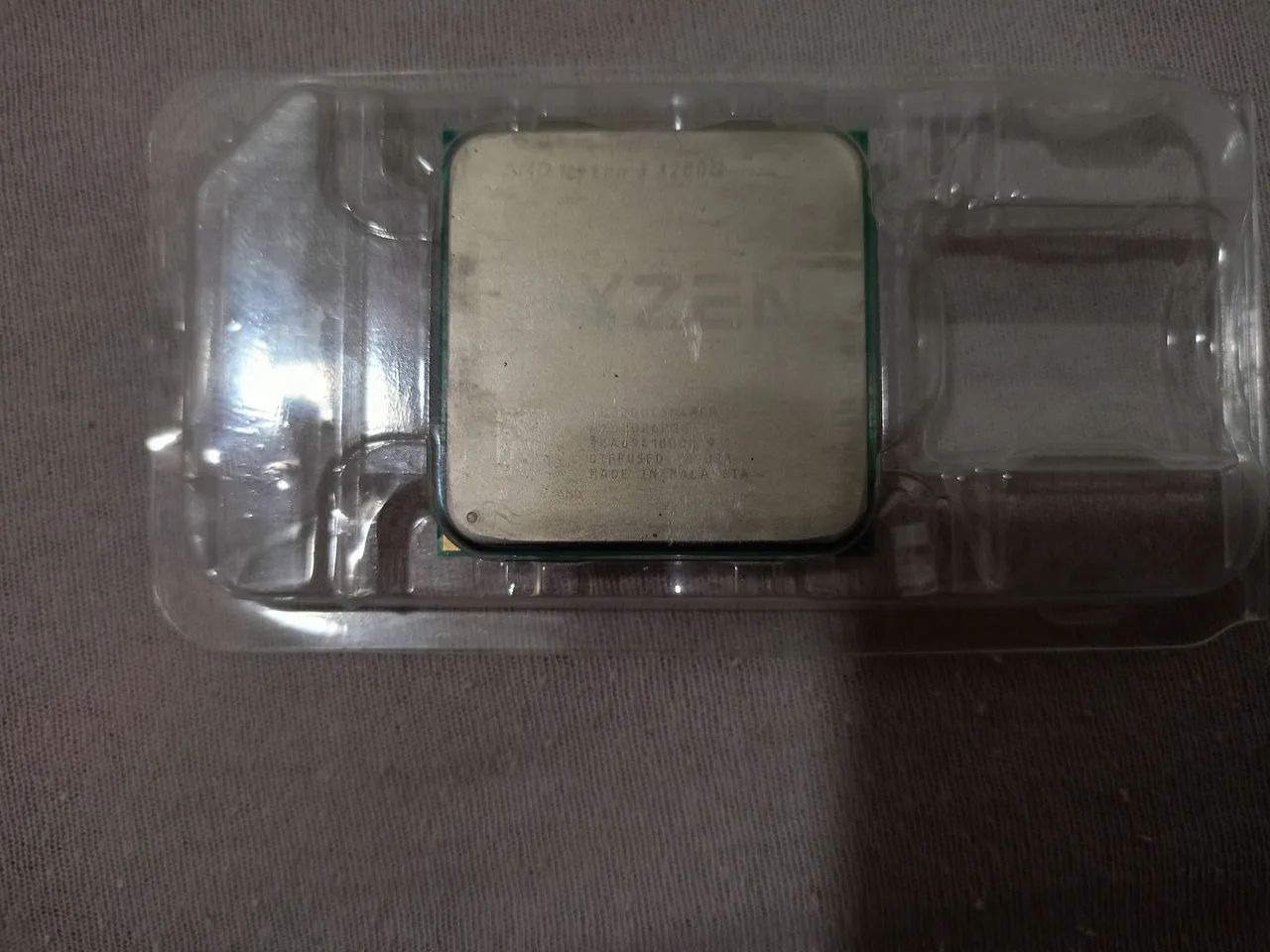 Ryzen 3 3200g 4/4 e cooler G-VR304 usados - Foto 2
