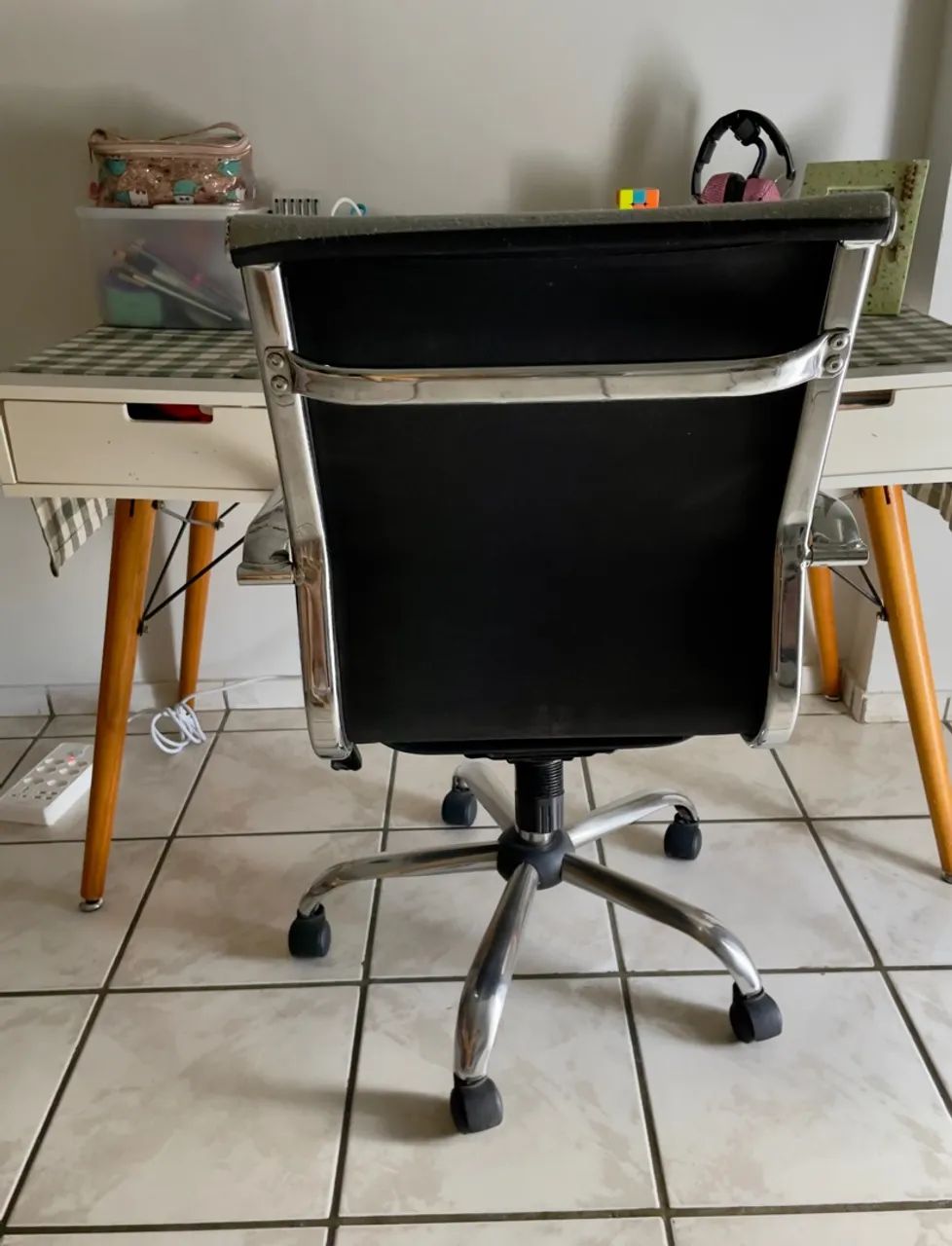 Escrivaninha eames vintage + cadeira - Foto 5