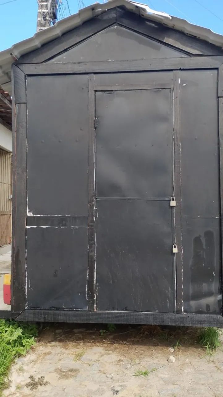 Vendo trailer grande e todo montado de inox por dentro 