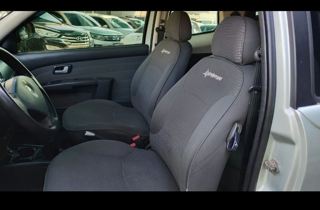Fiat Strada Adventure1.8/ 1.8 Locker Flex CD 2011 - Foto 5