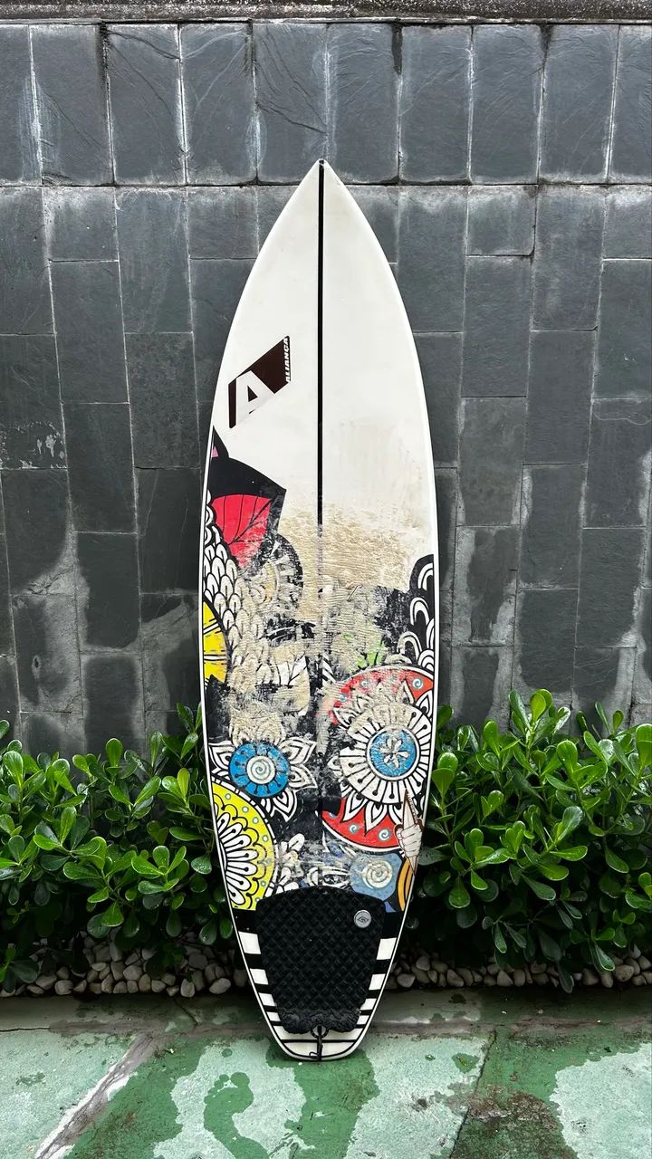 3 pranchas de surf 