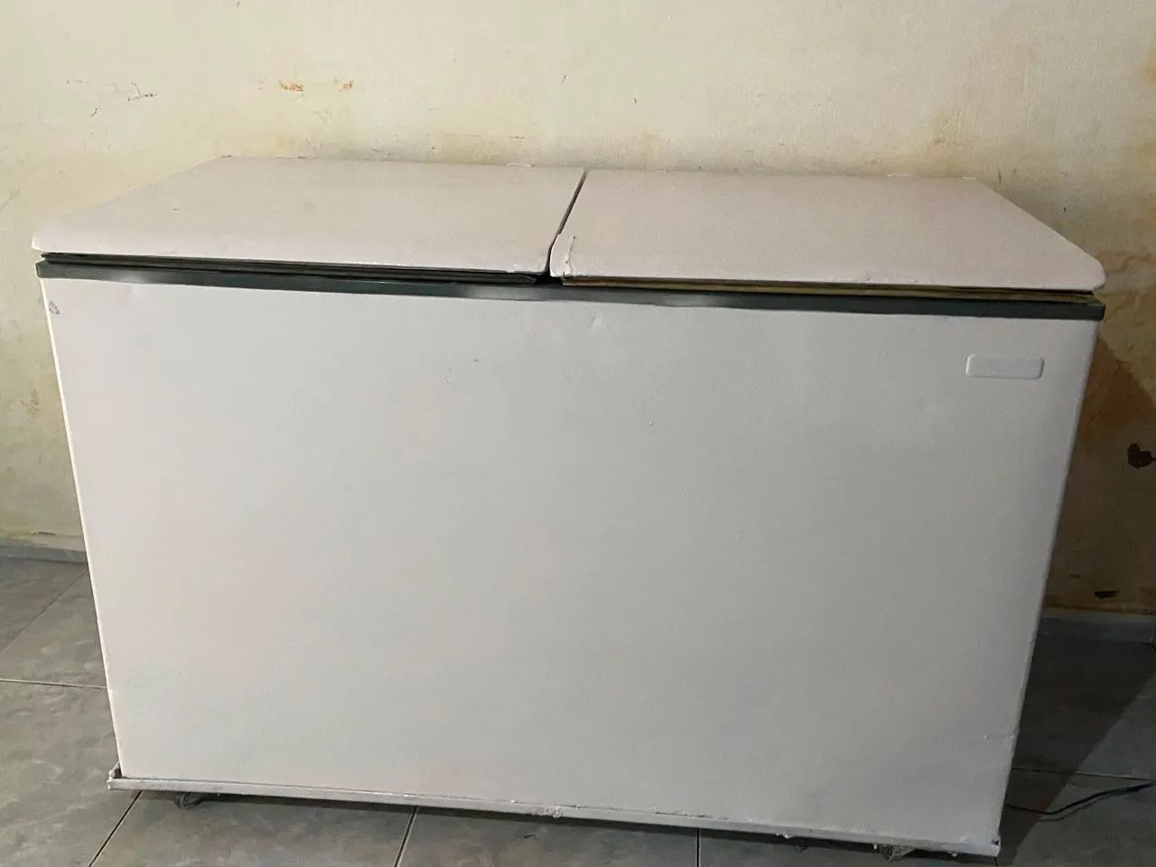 Freezer esmaltec 