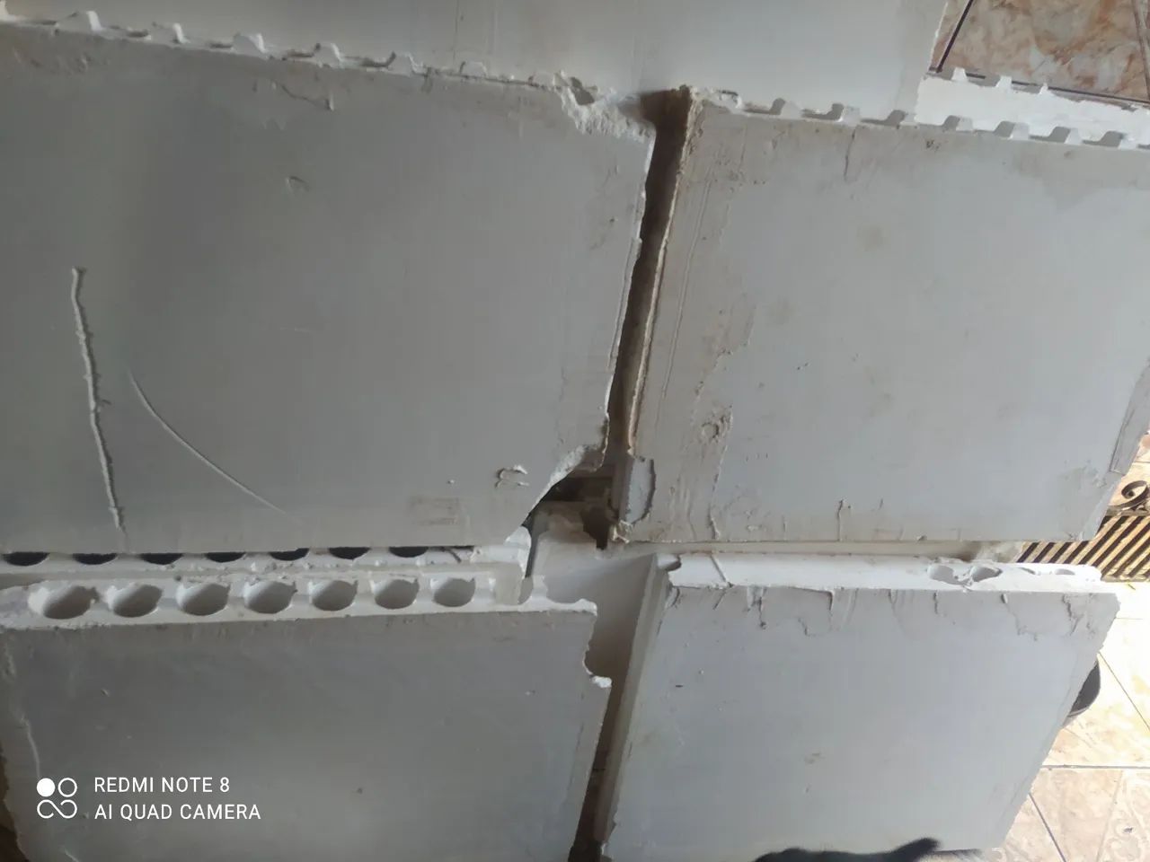 Tijolos de gesso 