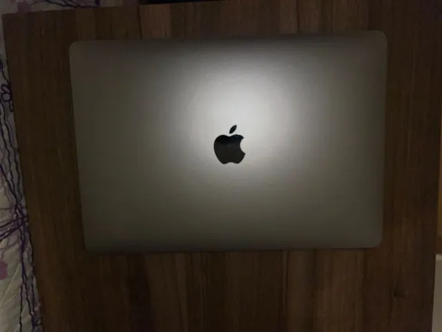 MacBook Pro 2020 A2338 M1 16GB 512GB SSD Tela: 13,3? Space Gray