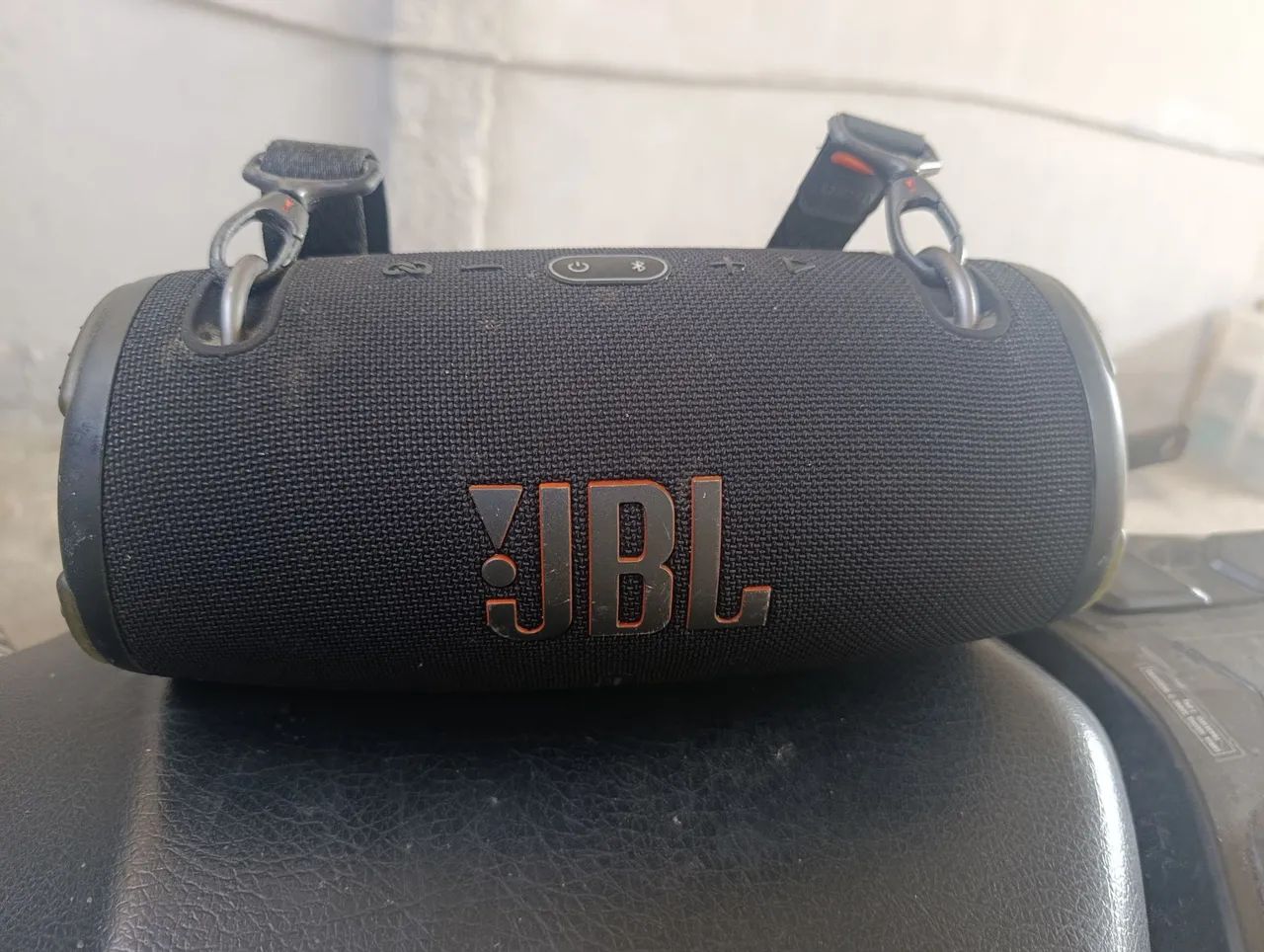 JBL  - Foto 2