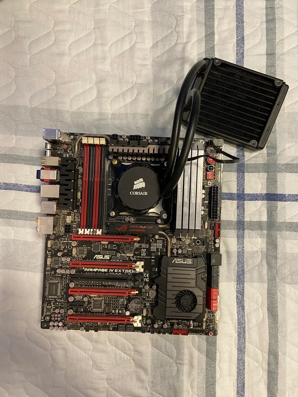 KIT X79 ASUS RAMPAGE IV EXTREME (OLHE DESCRIÇÃO)