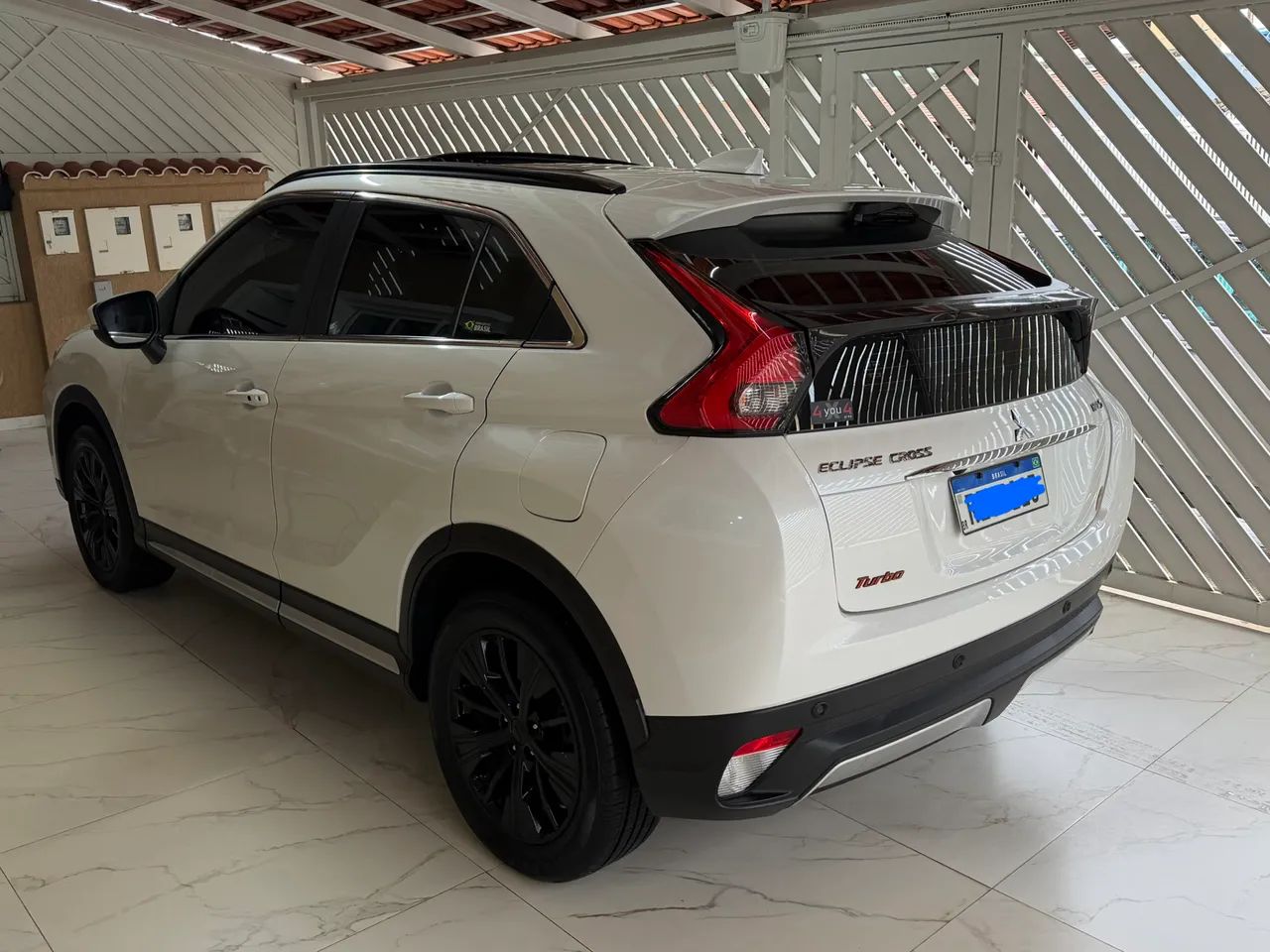 Mitsubishi Eclipse Cross HPE-S 1.5 AWD 165cv Aut. 2022 - Foto 2