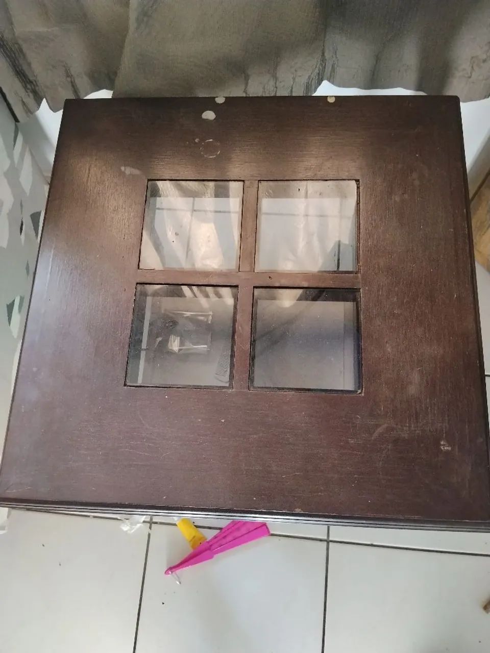 Mesa canto/lateral madeira R$ 100