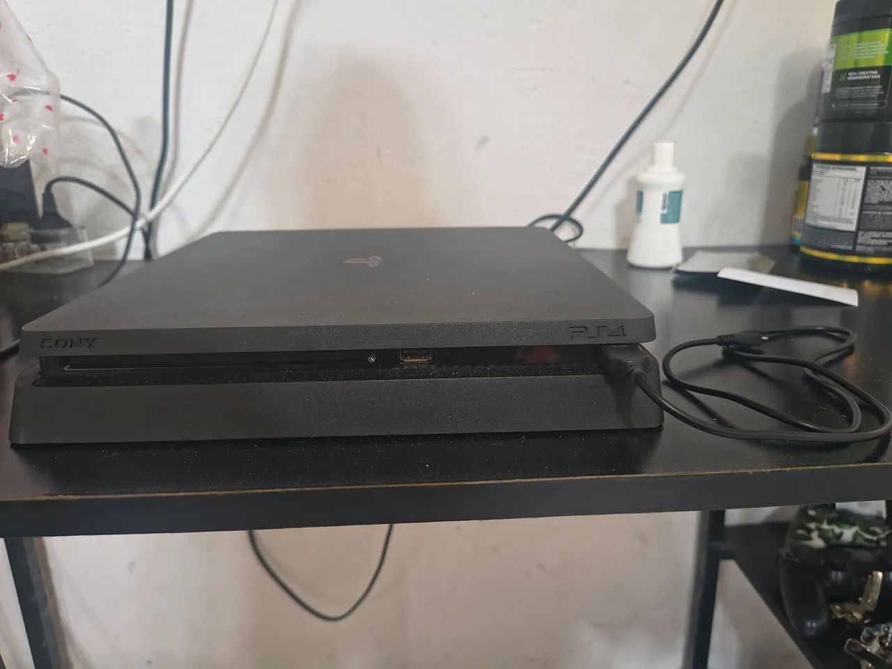 Vendo PS4 Slim 