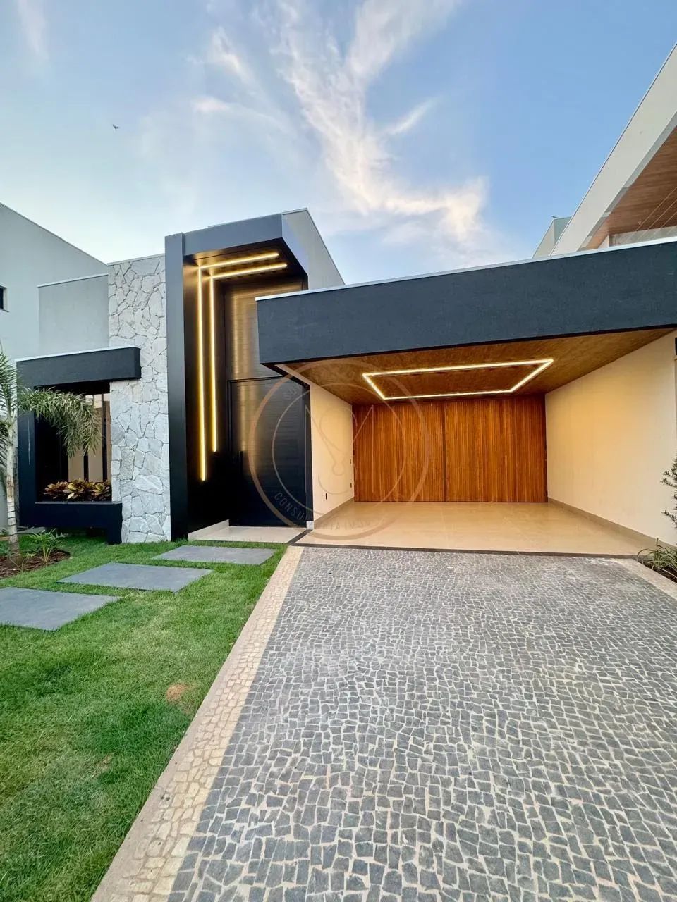 EXCLUSIVA: Casa com 3 suítes | 207 m² | 505 Sul - Foto 2