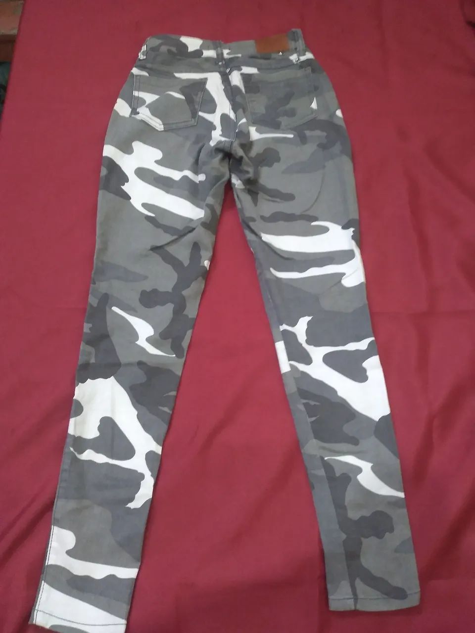 Calça Jeans Estampada  - Foto 5