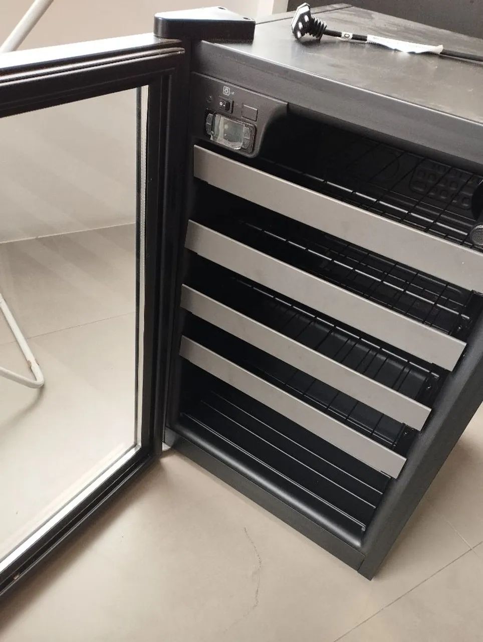 Adega Venax 82L - Foto 2