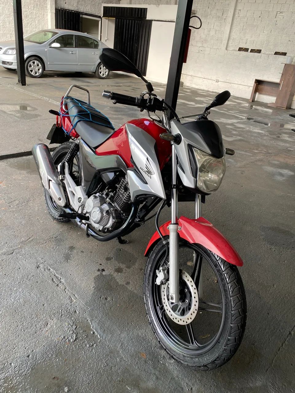Vendo 160 muita nova 