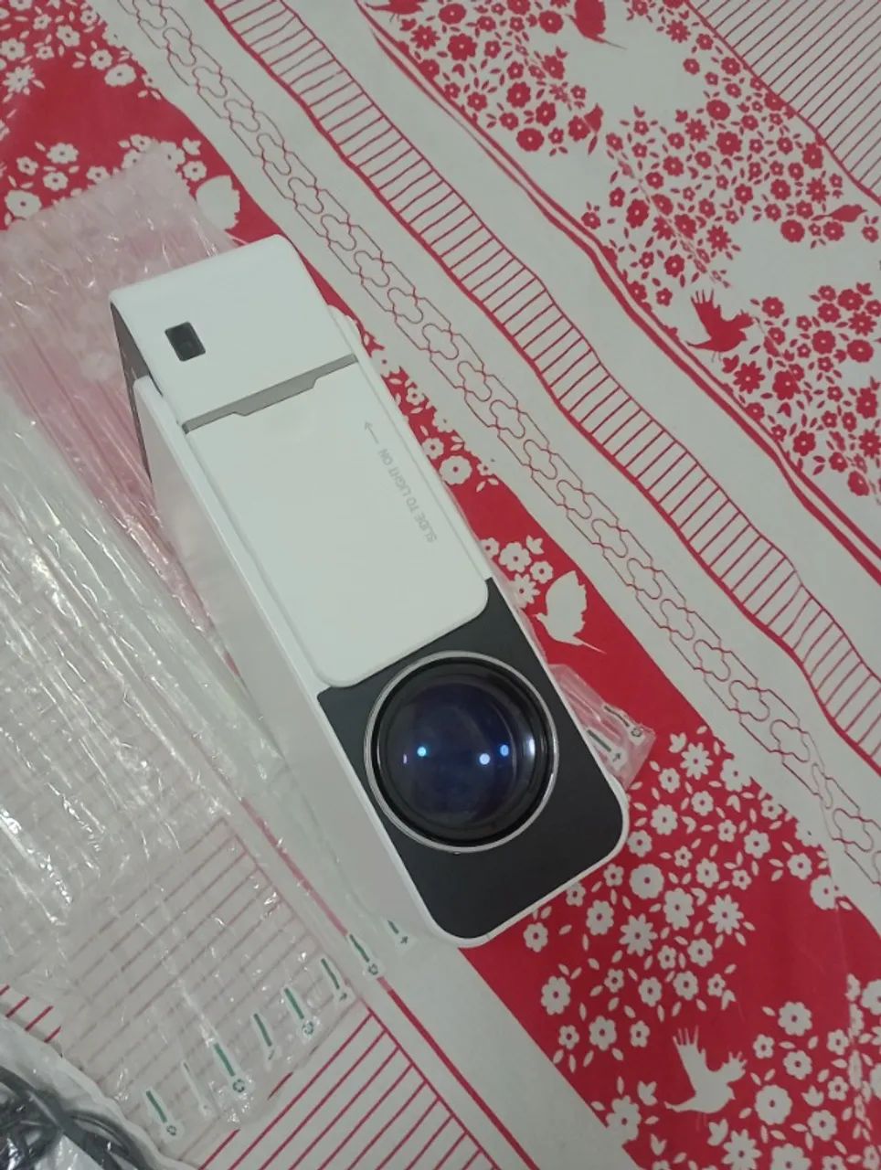 Projetor HD multimídia * - Foto 2