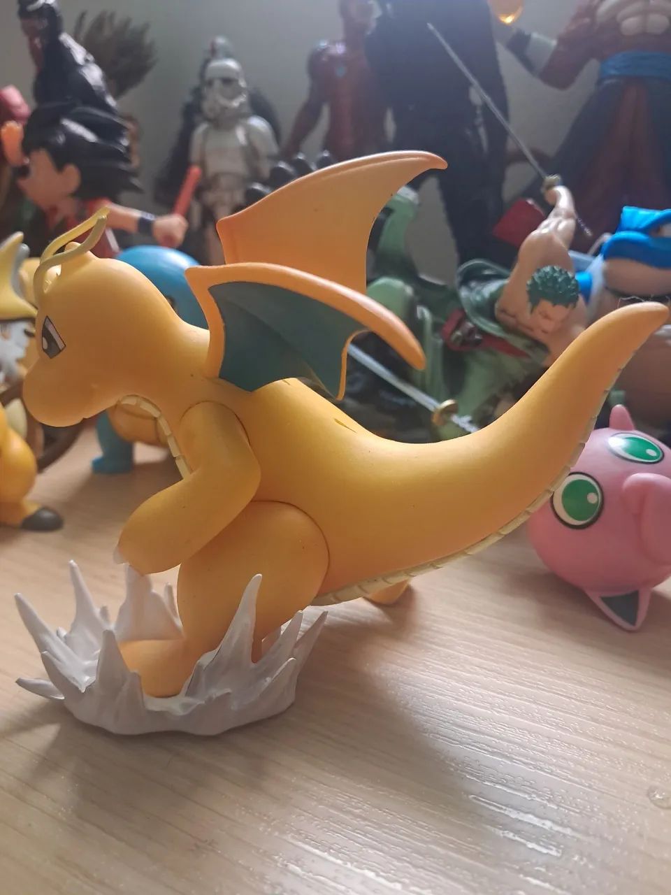 Action dragonite pokemon - Foto 3