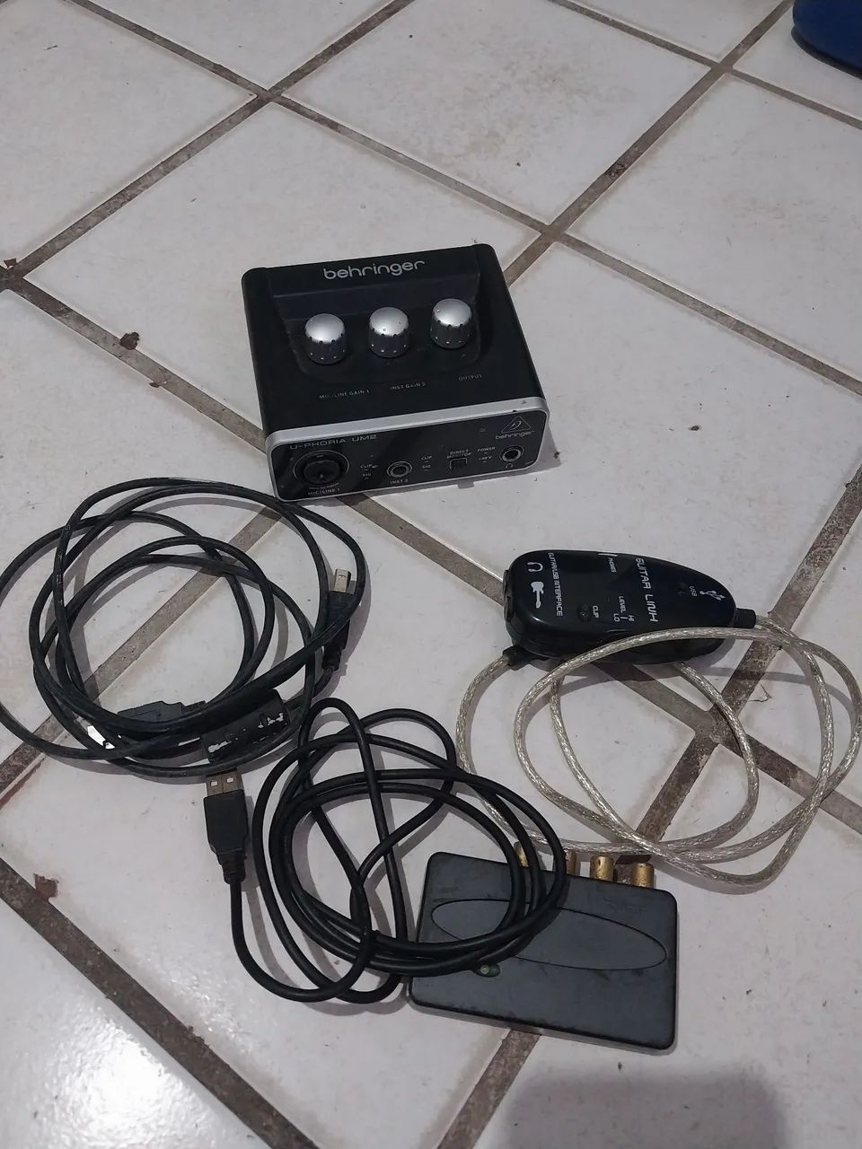 Interface de áudio behringer