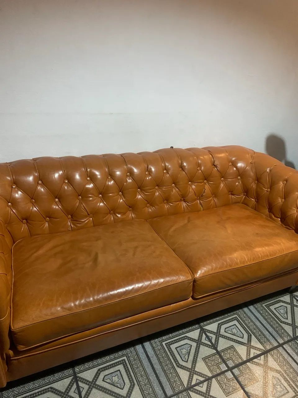 VENDE-SE SOFA DE COURO LEGITIMO - Foto 2