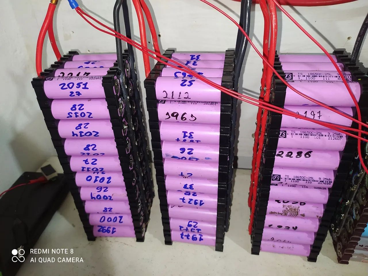 Bateria de Lítio 3S de 12.6 volts 77 Amperes 