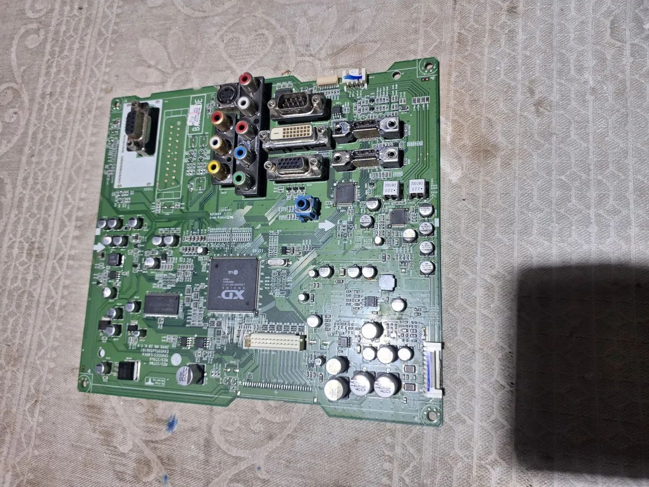 Placa principal lg flatron m237wapm - Foto 2