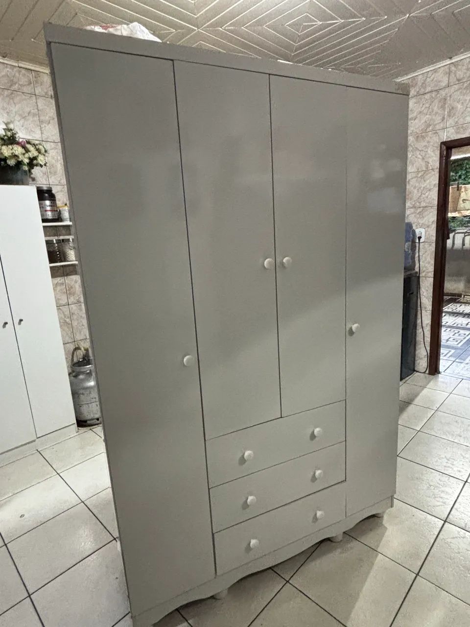 Guarda-roupa infantil estilo provençal 