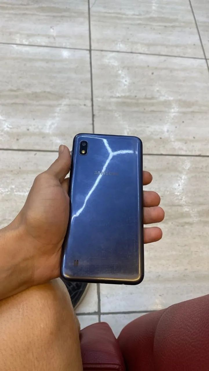 Samsung A10 64GB - Foto 2