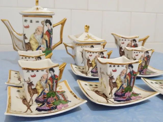 Conjunto Porcelana, decada de 50, perfeito para colecionado! - Foto 3