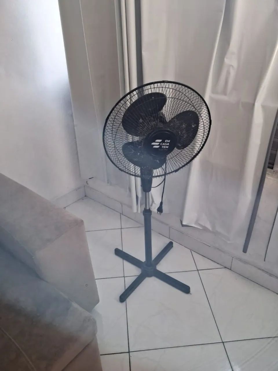 Ventilador de chão 
